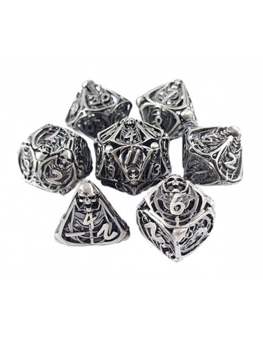 Hollow Metal Skull Dice Silver